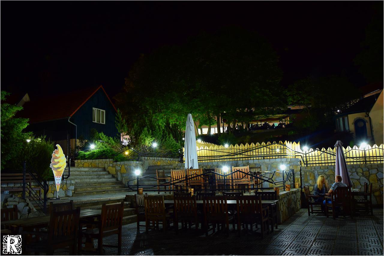 Hotel Rustikal Horní Cerekev Exterior photo
